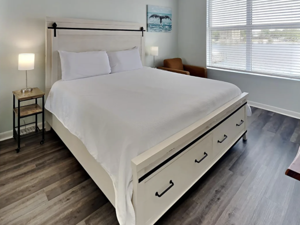 Fort Walton Beach Condo Rentals Bayfront Vacation Rental with Pool